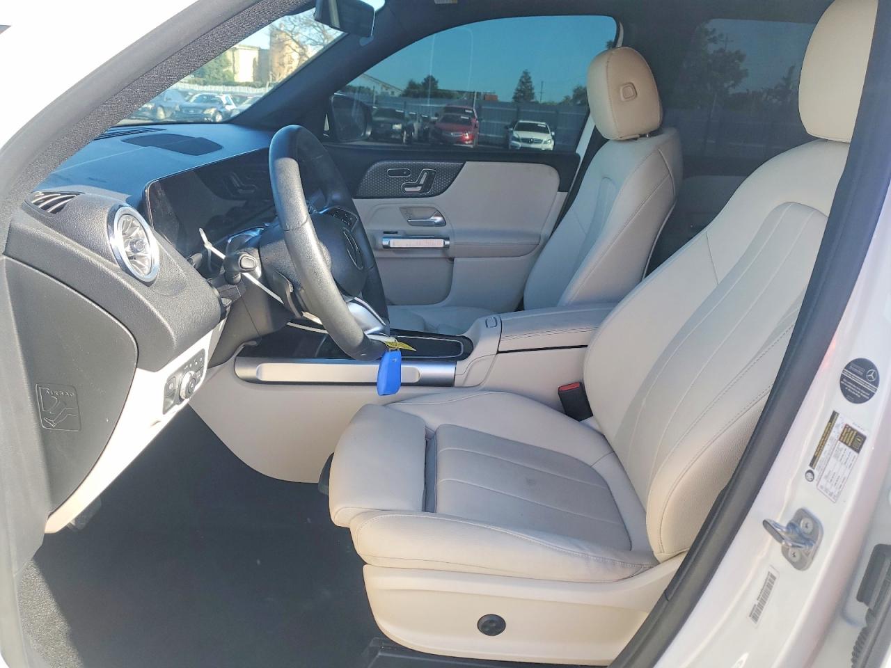 Mercedes-Benz GLB 250 4matic