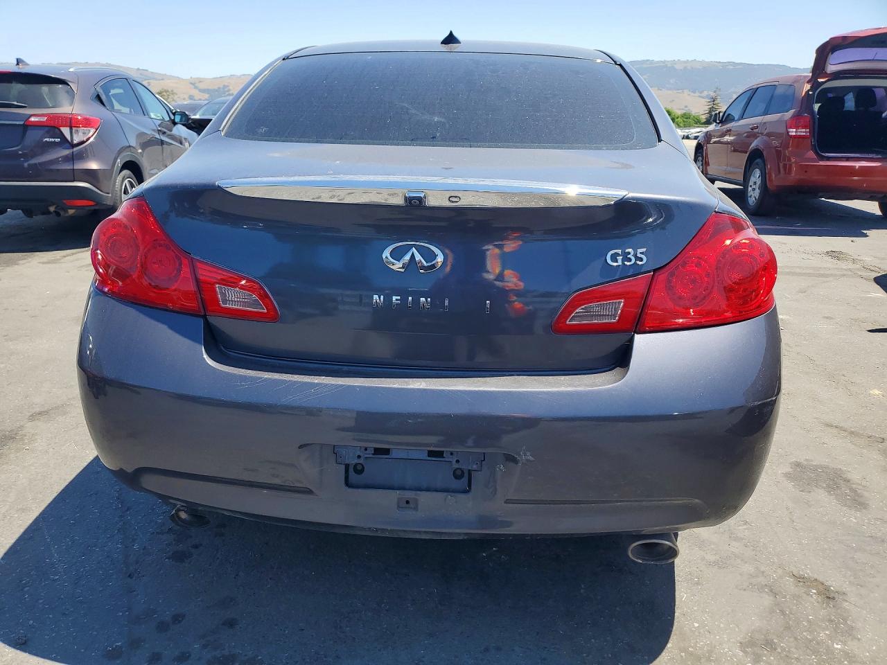 INFINITI G35 Base