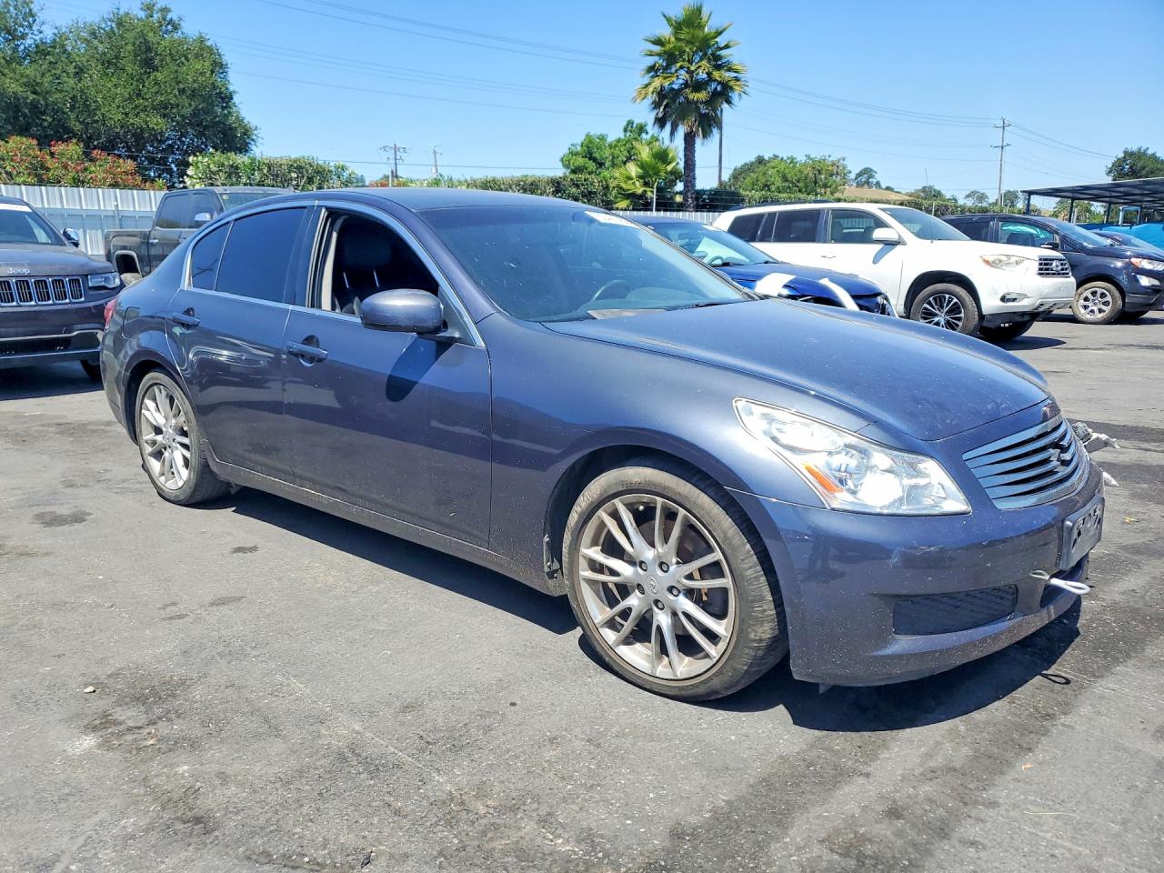 INFINITI G35 Base