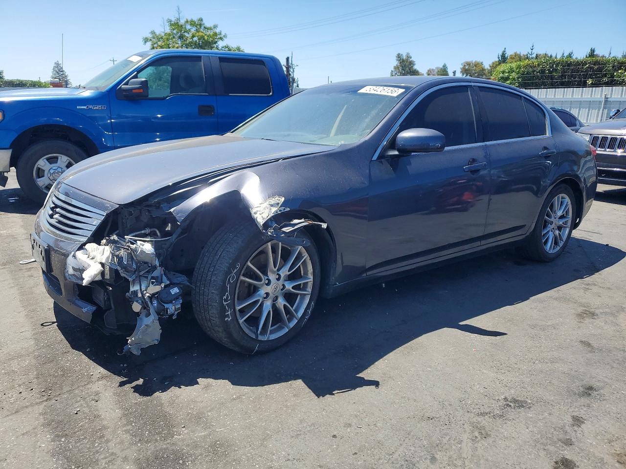 Salvage INFINITI G35 Image