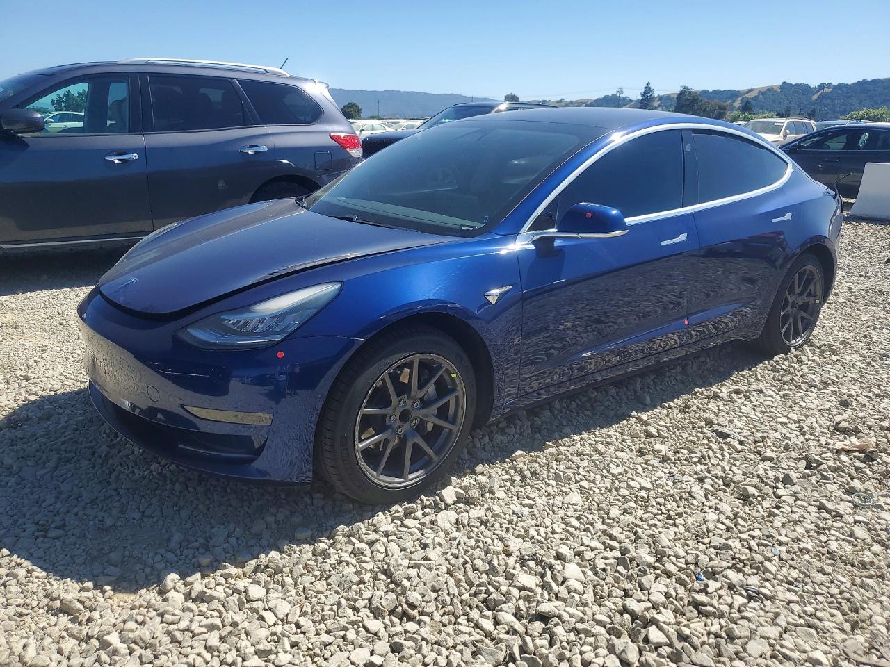 Salvage Tesla Model 3 Image