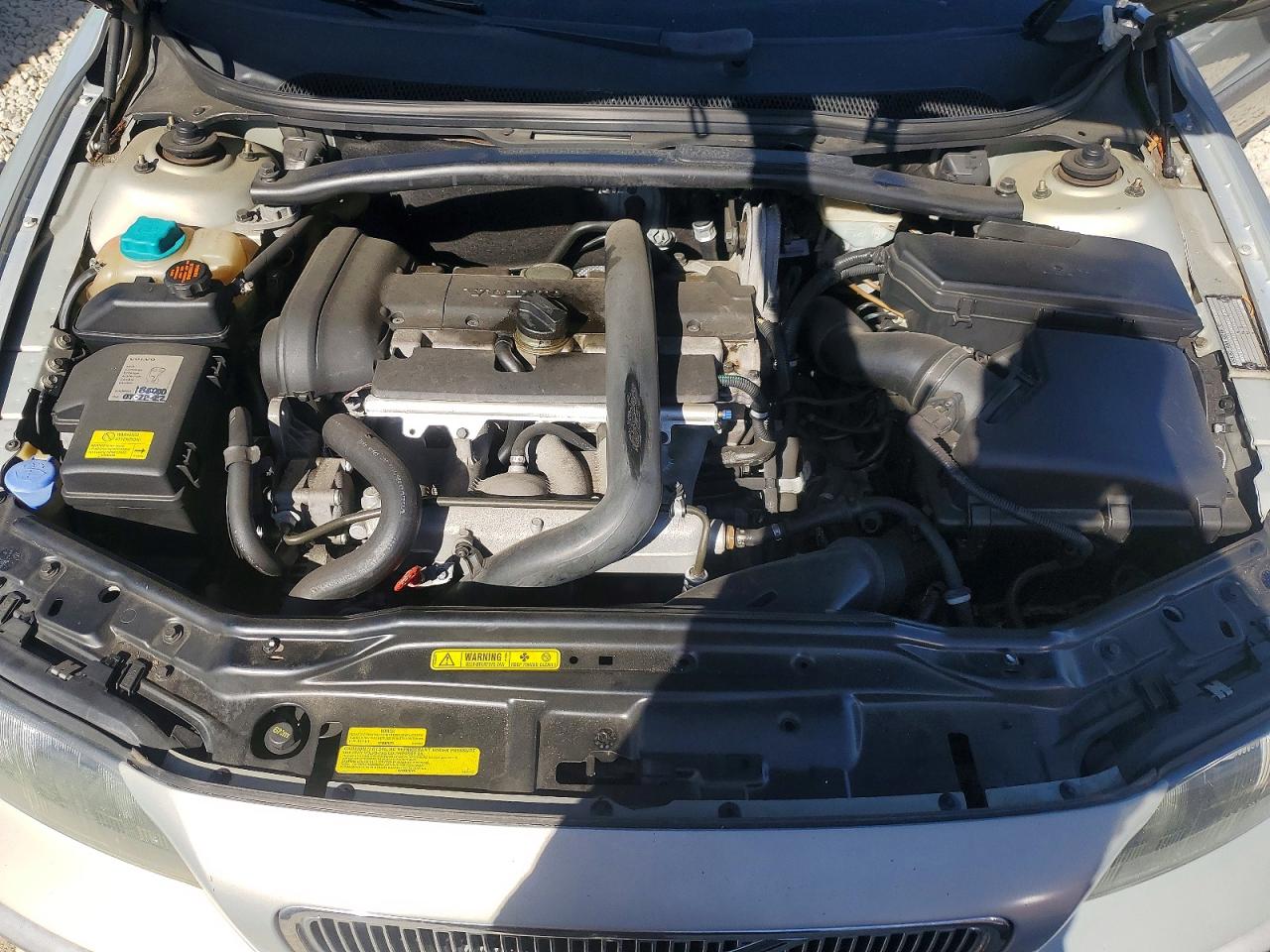 Volvo V70 2.4t