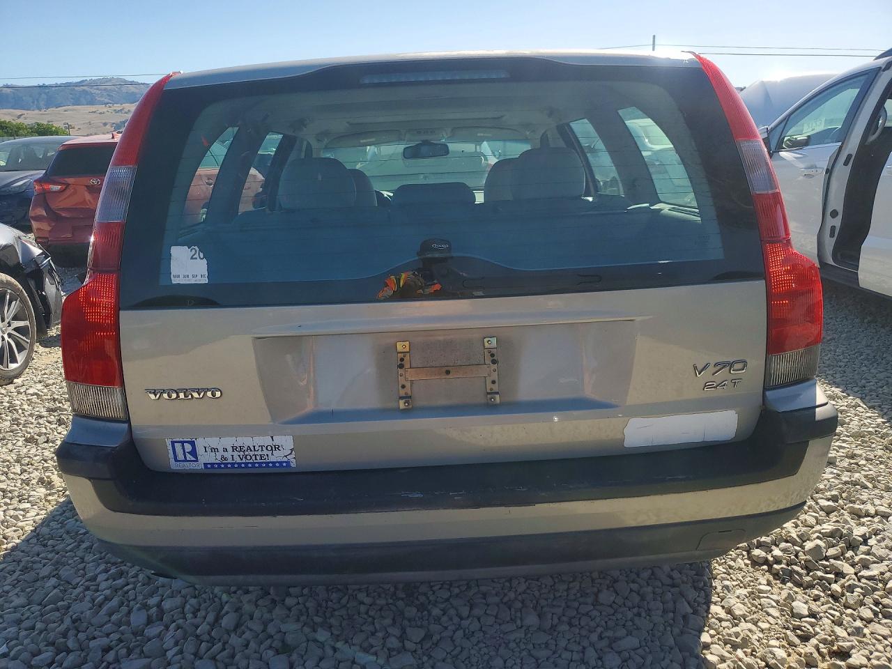 Volvo V70 2.4t