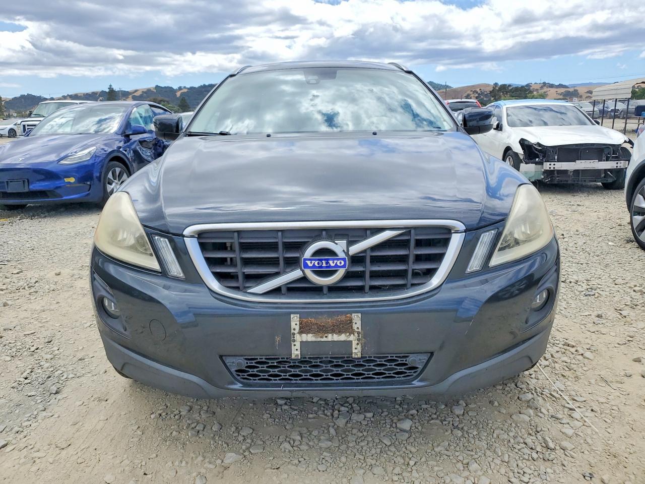 Volvo XC60 T6