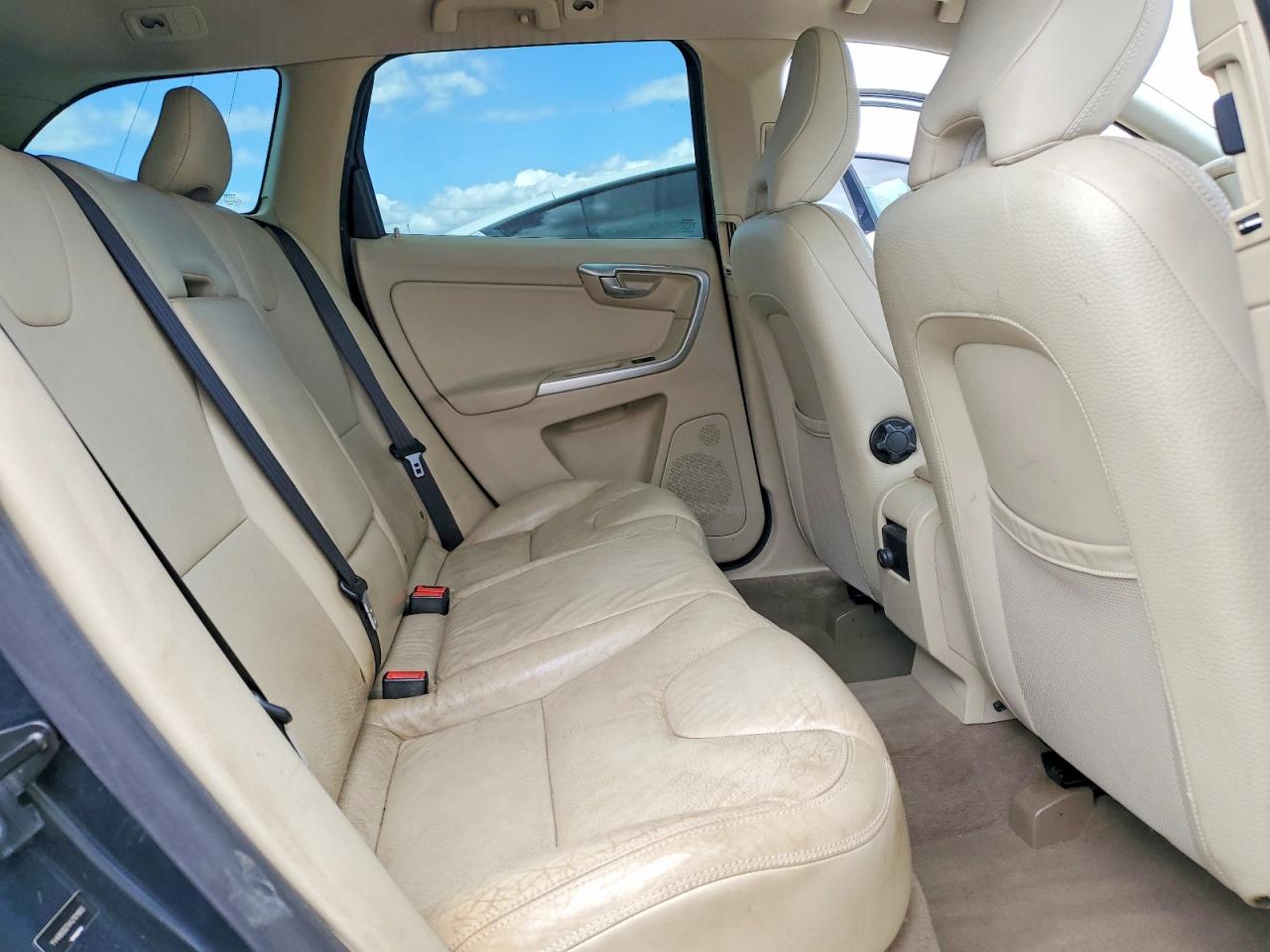 Volvo XC60 T6