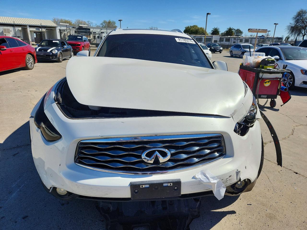 INFINITI Fx Base