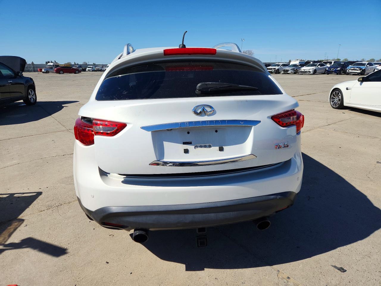 INFINITI Fx Base