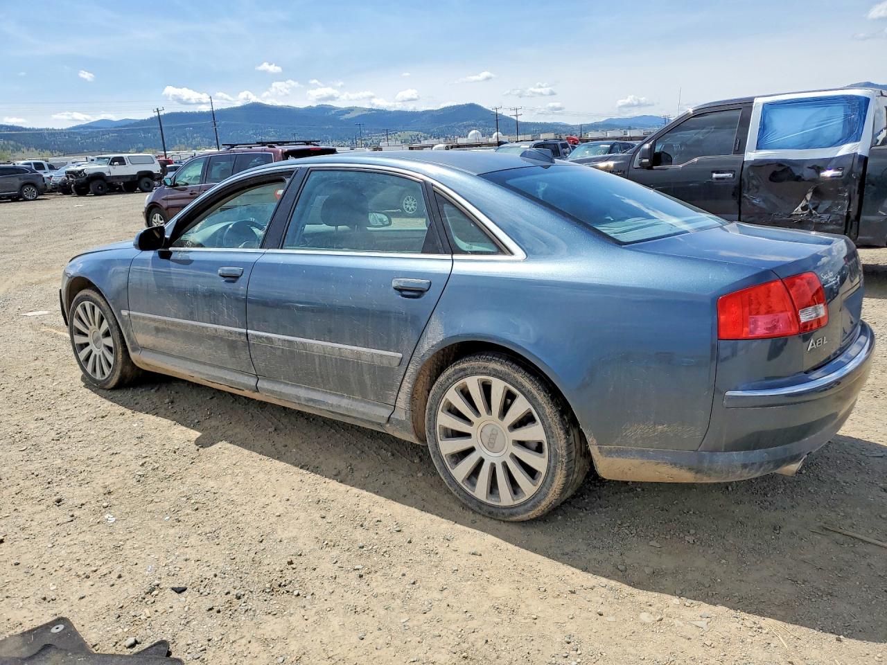 Audi A8 L Quattro