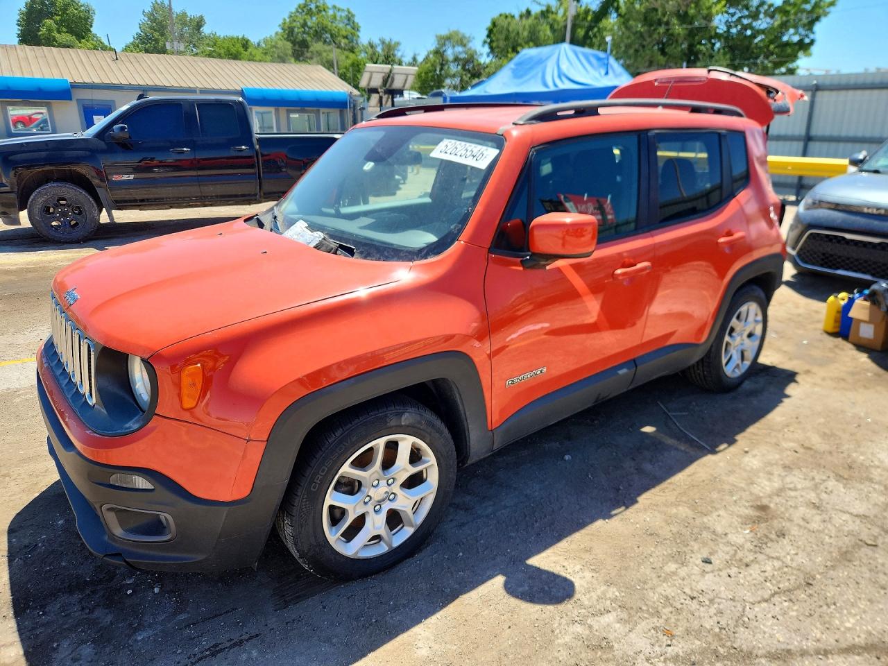 Salvage Jeep Renegade Image