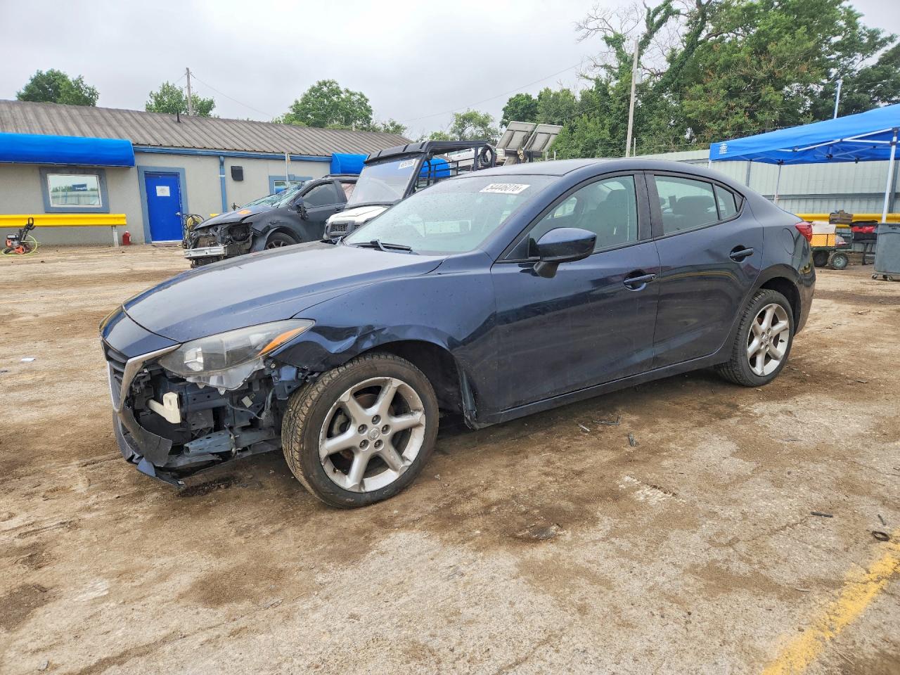 Salvage Mazda 3 Image