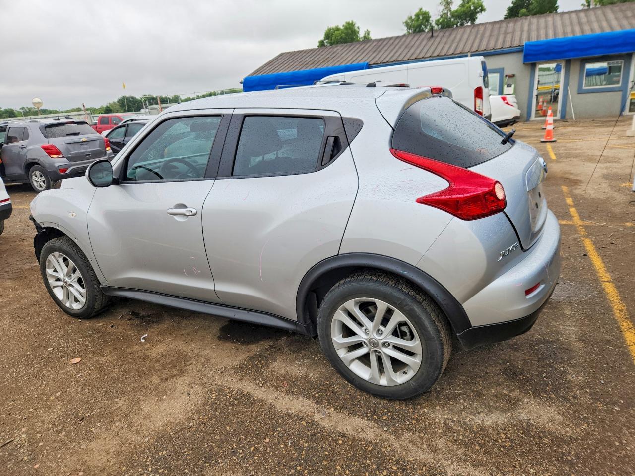 Nissan JUKE S