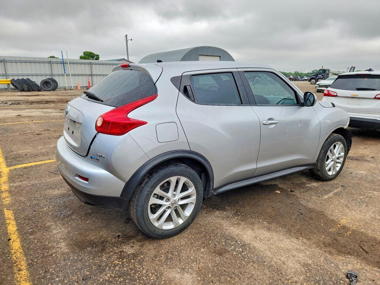Nissan JUKE S