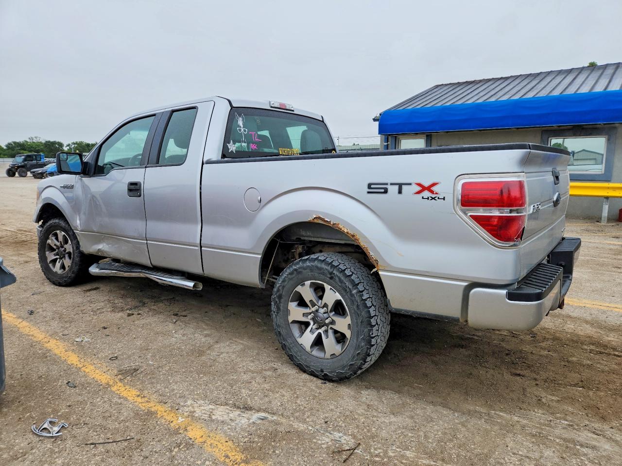 Ford F-150 Super Cab