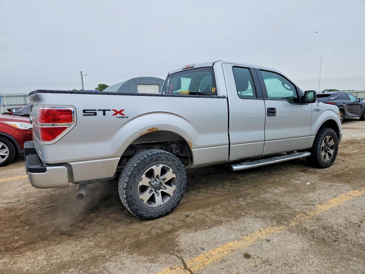 Ford F-150 Super Cab