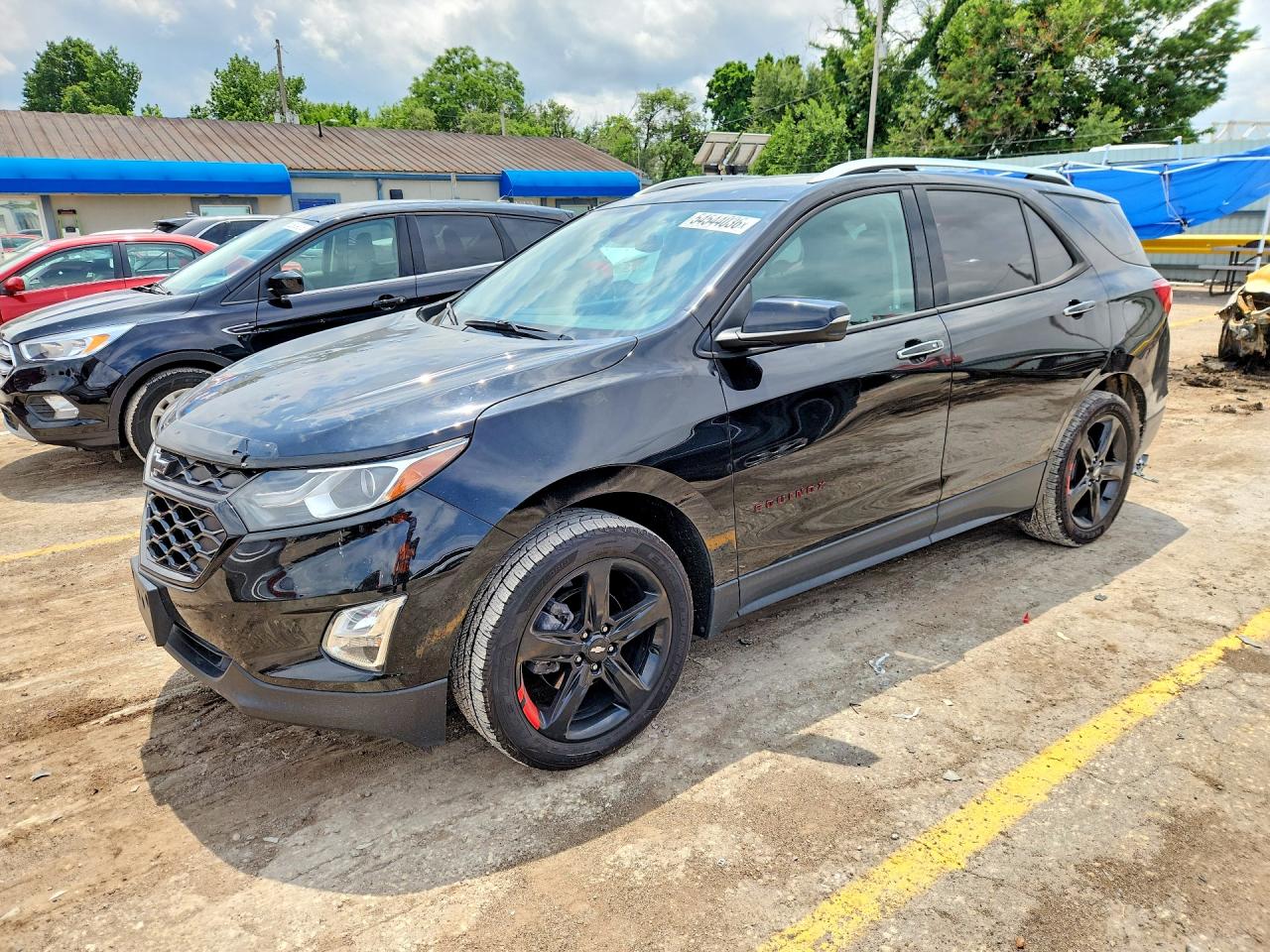 Salvage Chevrolet Equinox Image