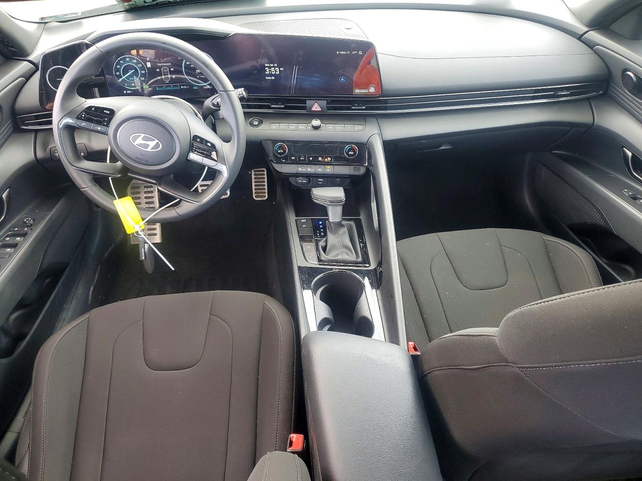 Hyundai ELANTRA Sel Sport