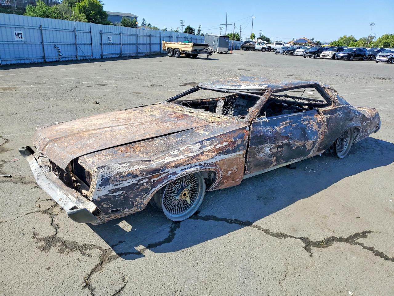 Salvage Mercury Cougar Image