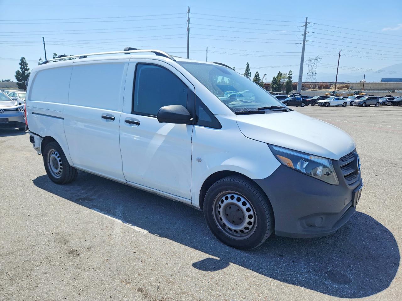 Mercedes-Benz Metris
