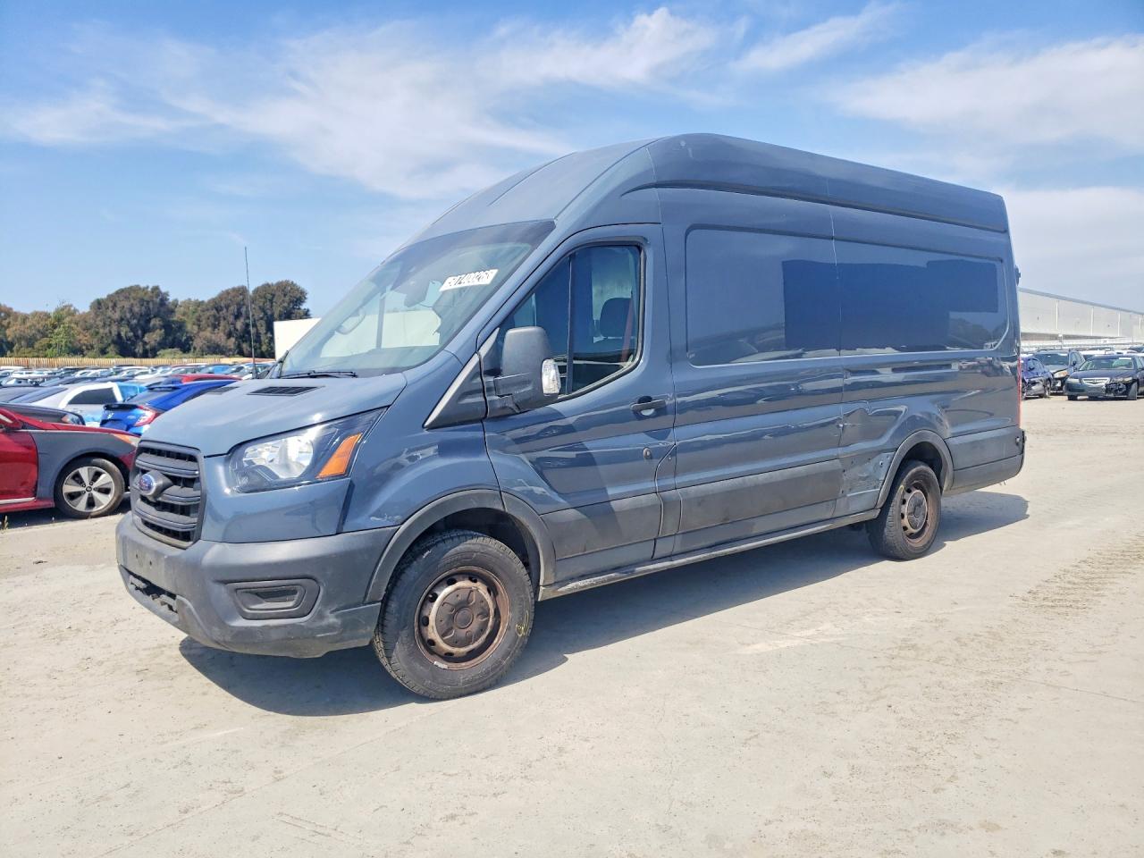 Salvage Ford Transit Image