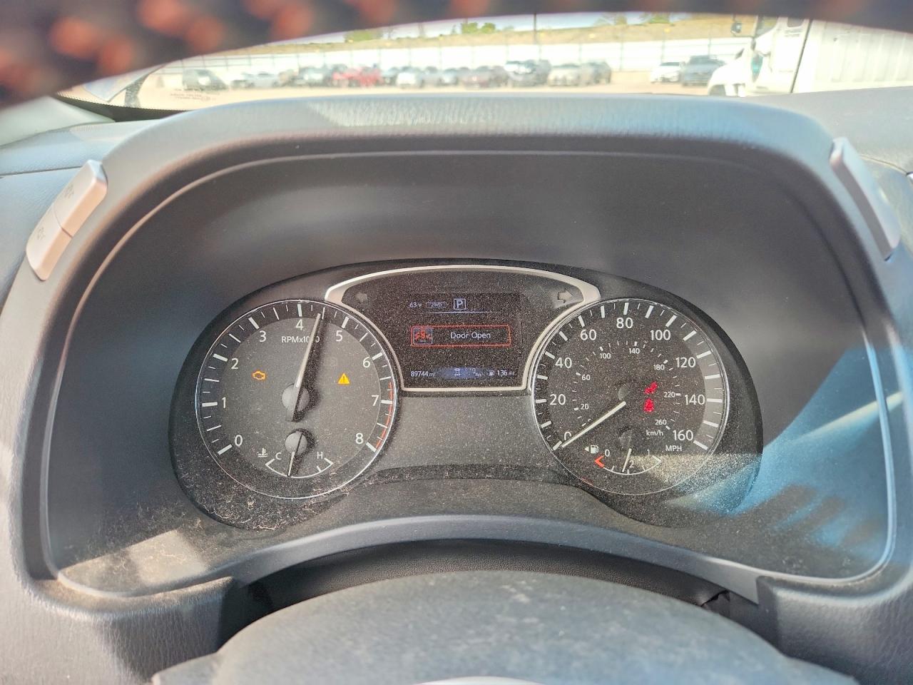 Nissan Pathfinder Sv