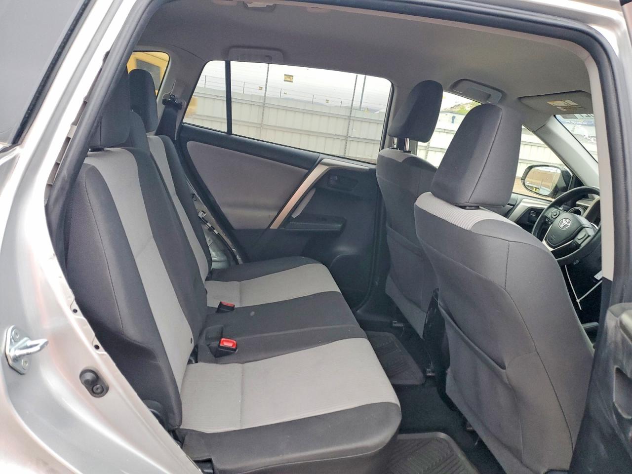Toyota RAV4 Le