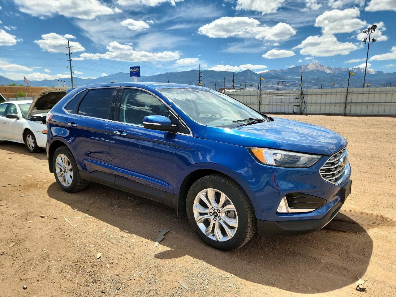 Ford Edge Titanium
