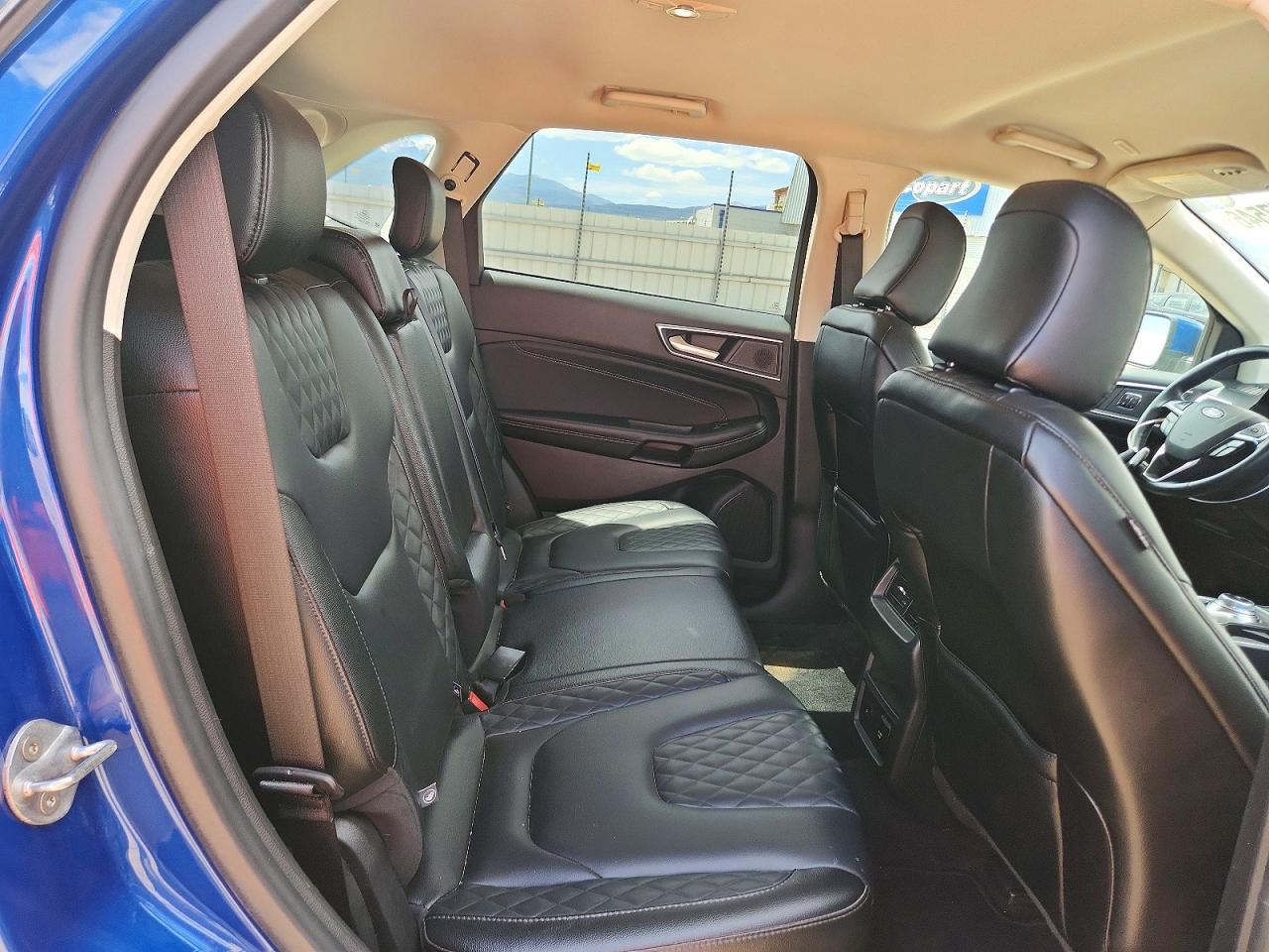 Ford Edge Titanium