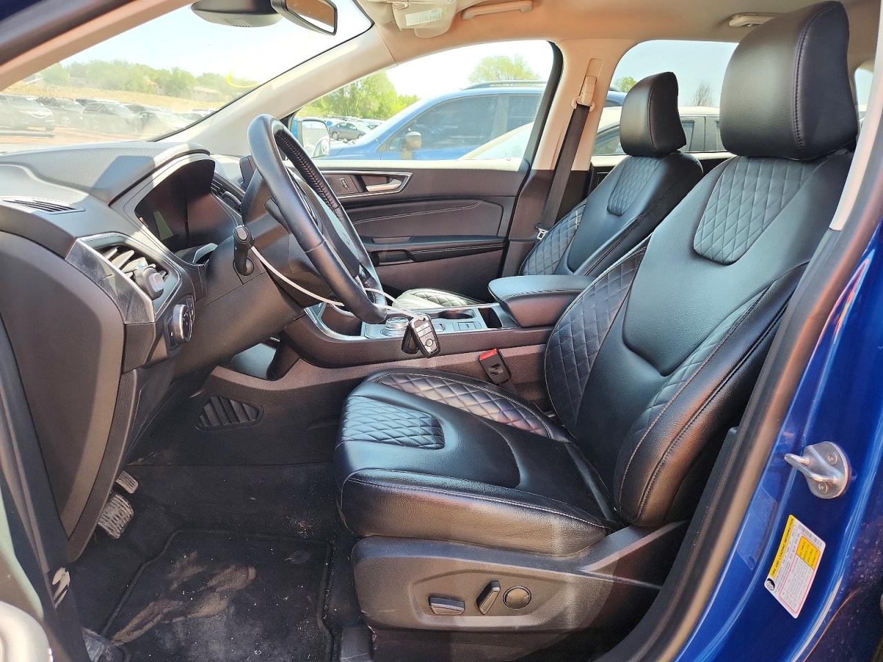 Ford Edge Titanium