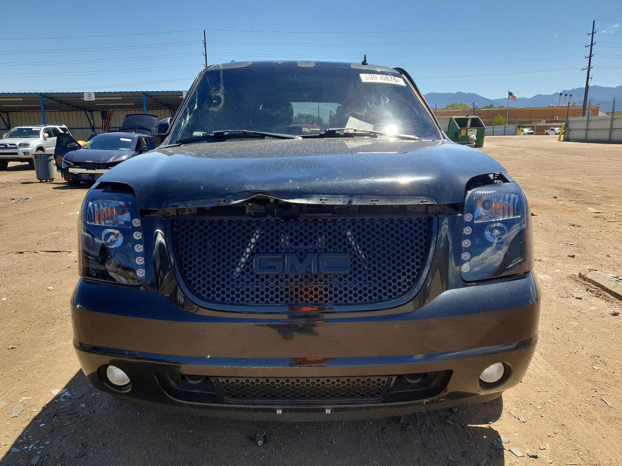 GMC Yukon Denali