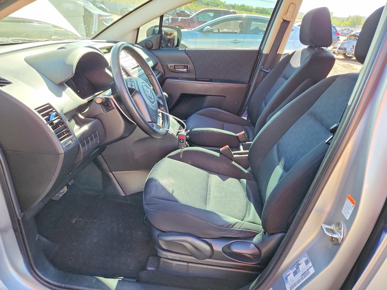 Mazda 5