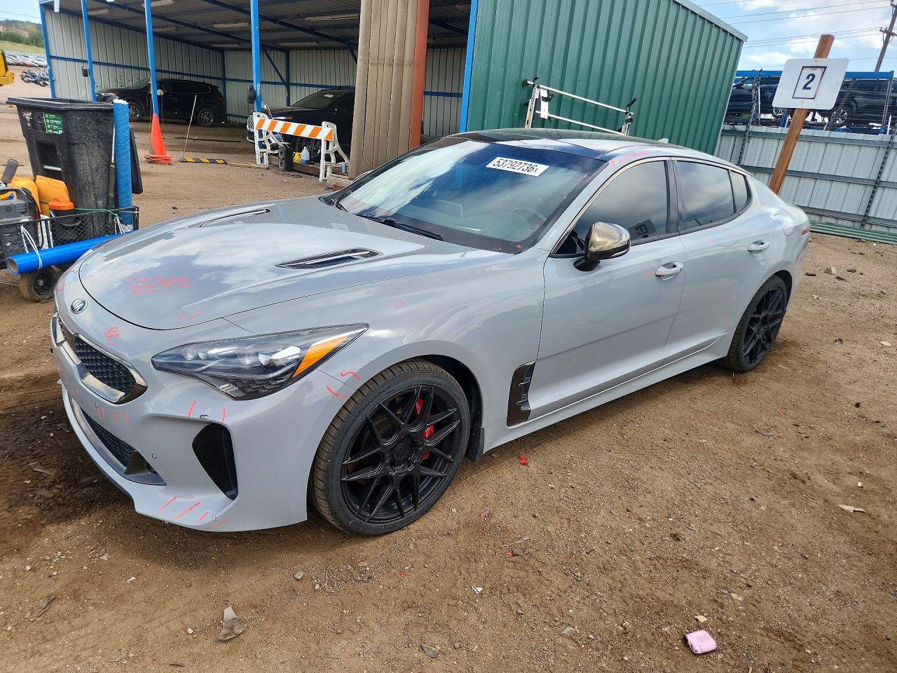 Salvage Kia Stinger Image