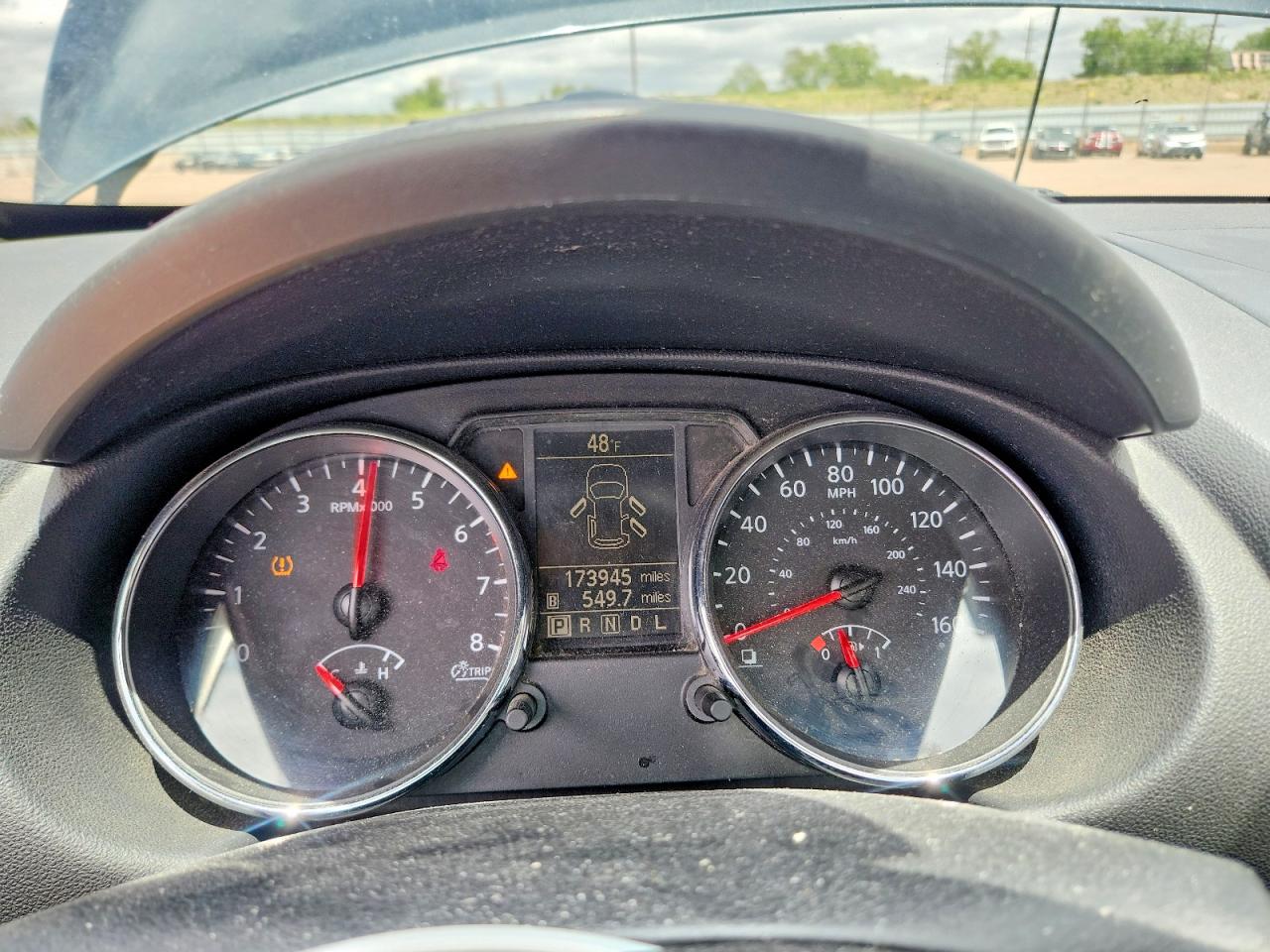 Nissan Rogue S