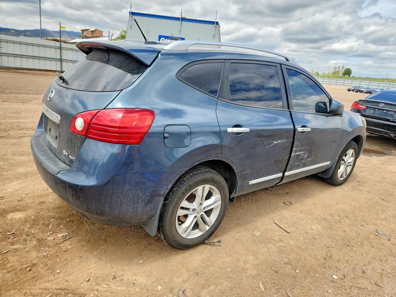 Nissan Rogue S
