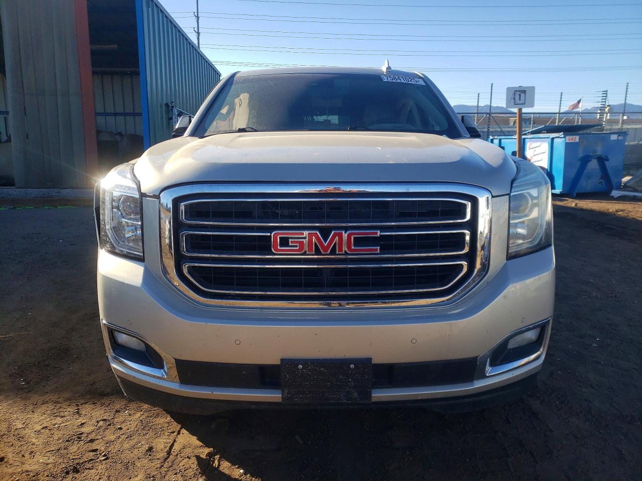 GMC Yukon K1500 Slt