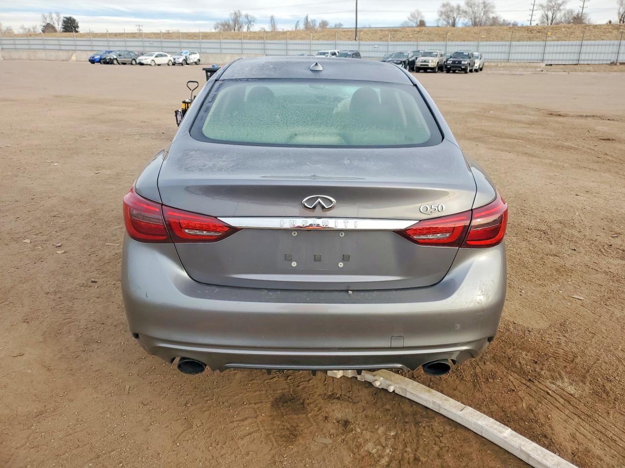 INFINITI Q50 Luxe