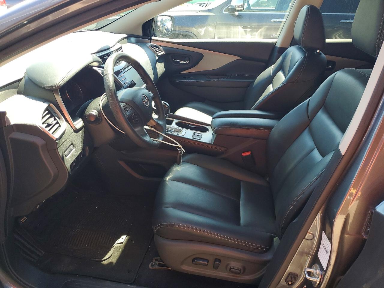 Nissan Murano Sv