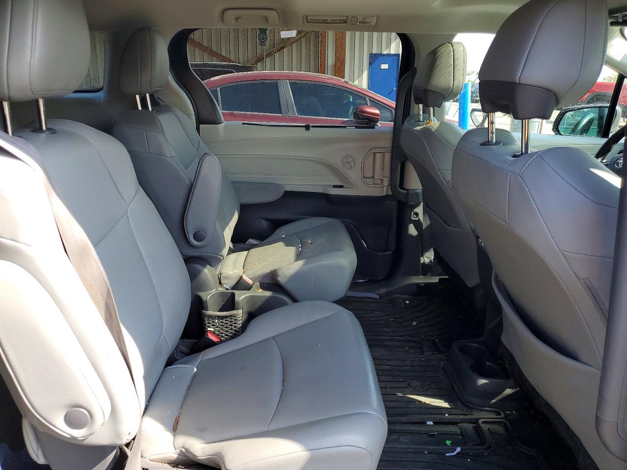 Toyota Sienna Xle