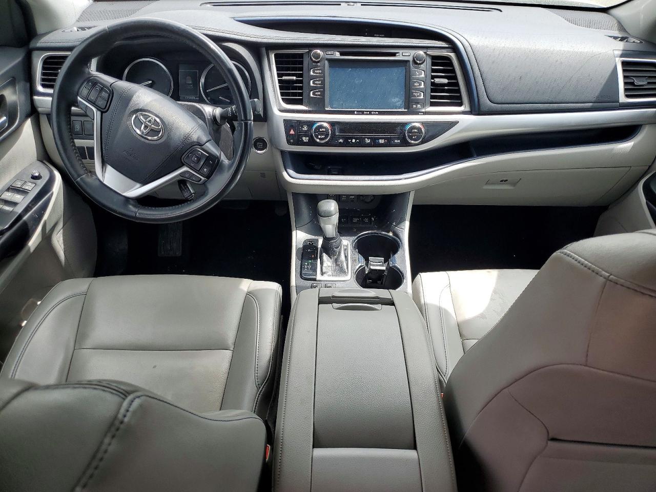 Toyota Highlander Xle