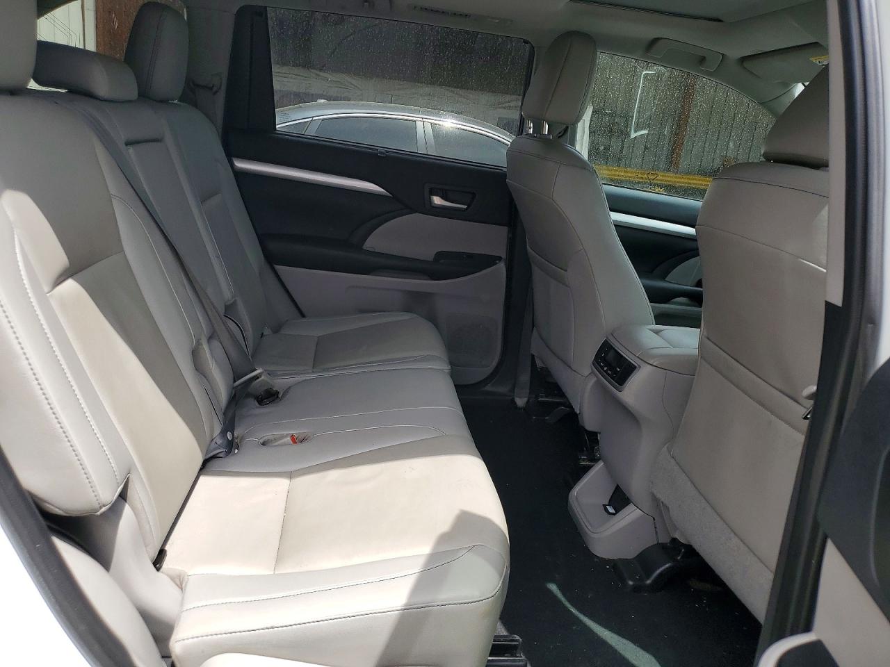 Toyota Highlander Xle