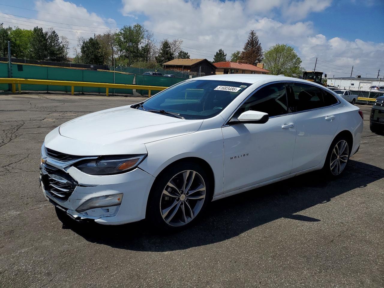 Salvage Chevrolet Malibu Image