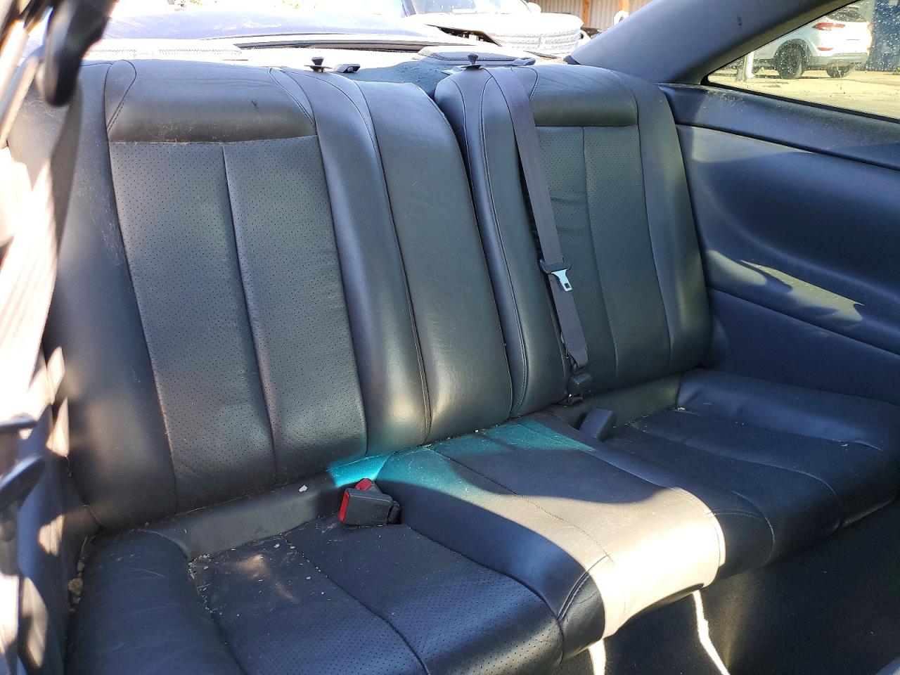 Toyota Camry Sle V6
