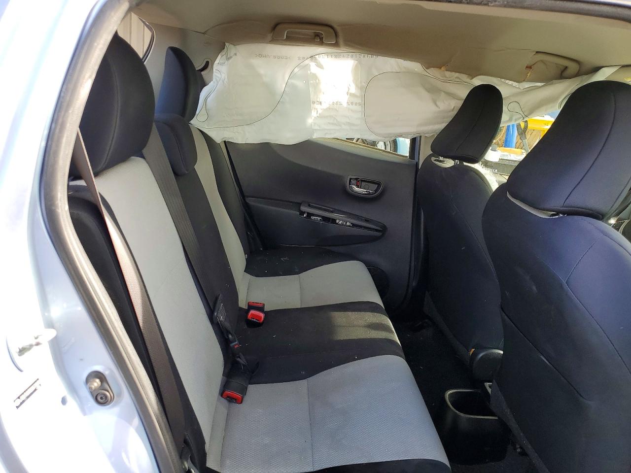 Toyota Yaris 5-door Le