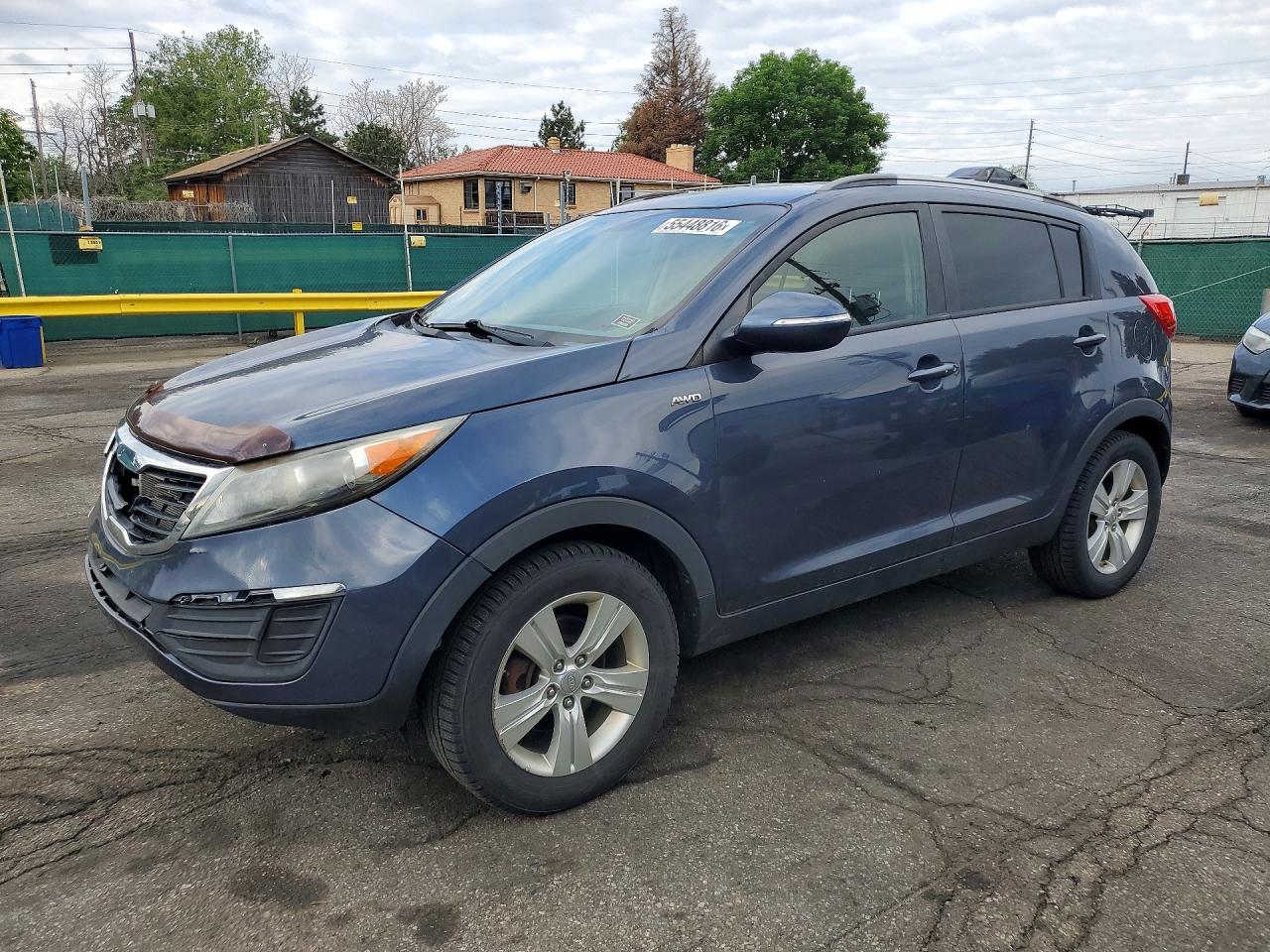 Salvage Kia Sportage Image