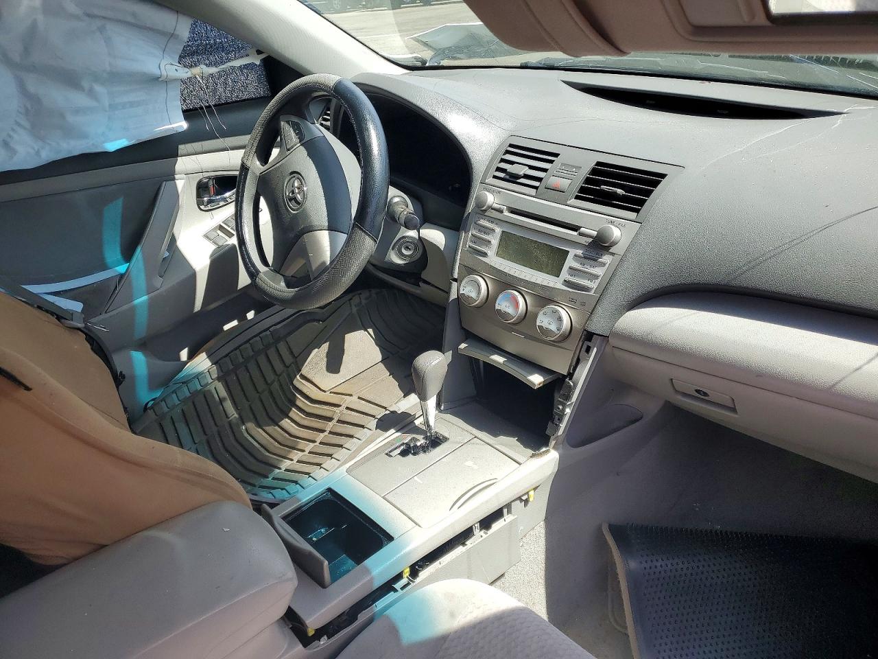 Toyota Camry Base