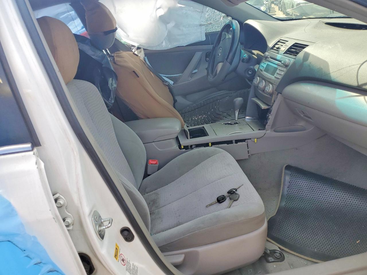 Toyota Camry Base