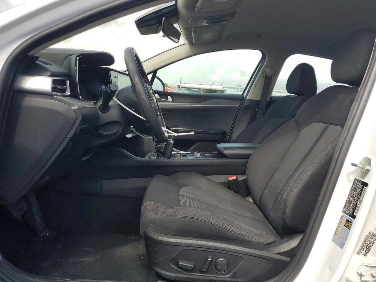 Kia K5 Lxs