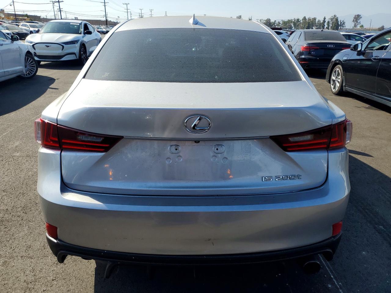 Lexus Is 200t