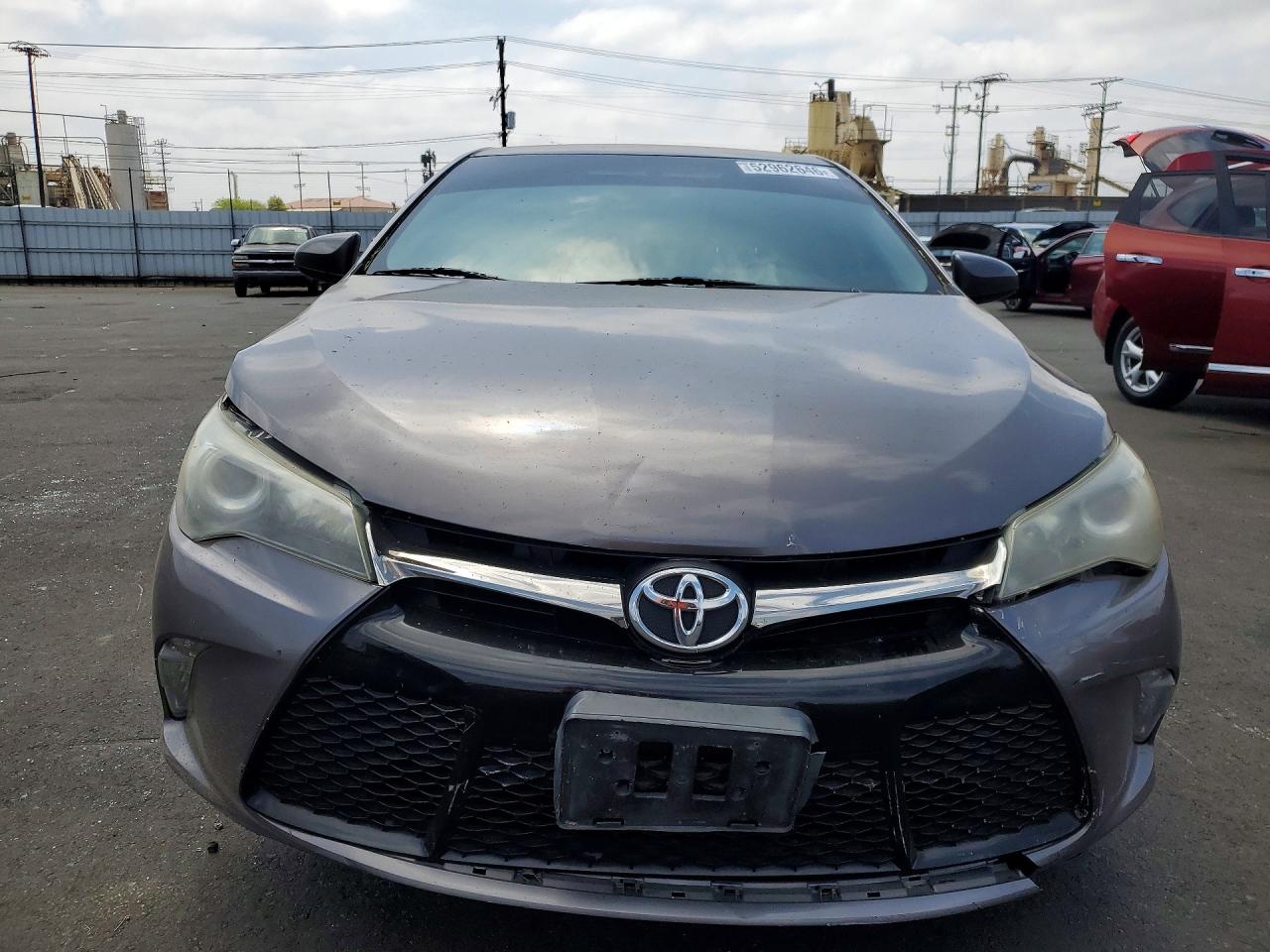 Toyota Camry Xse