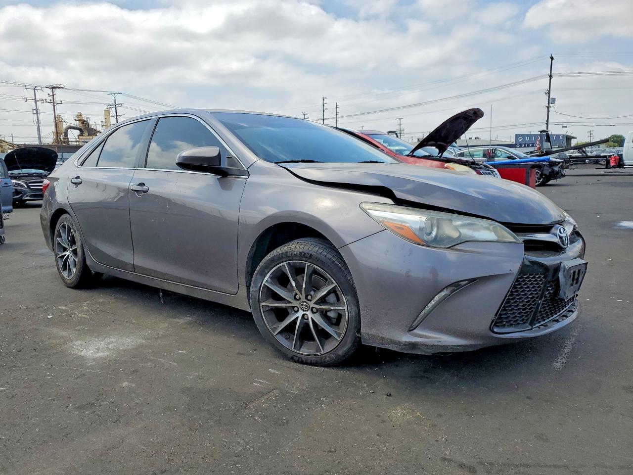 Toyota Camry Xse