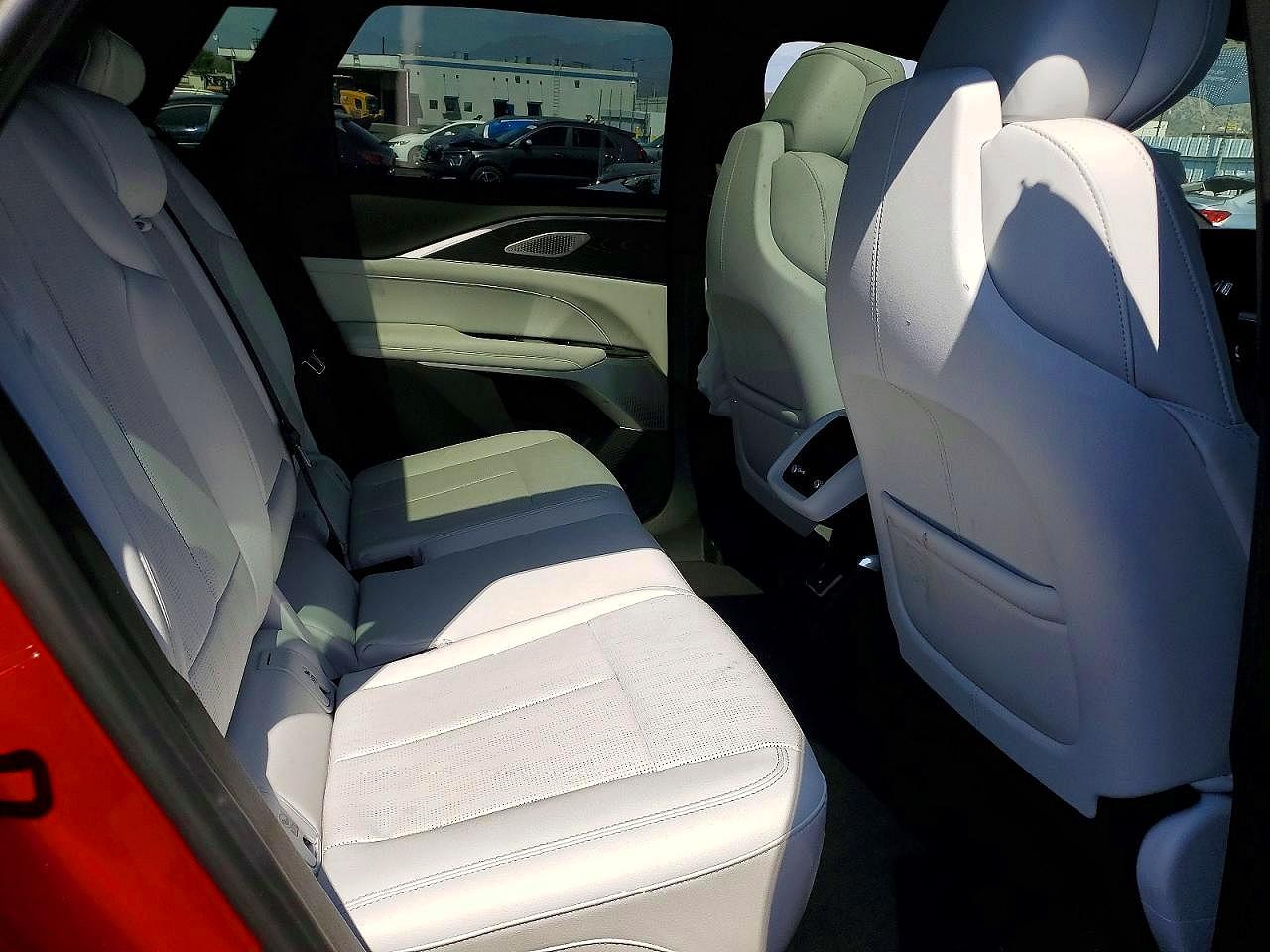 Cadillac Other Luxury